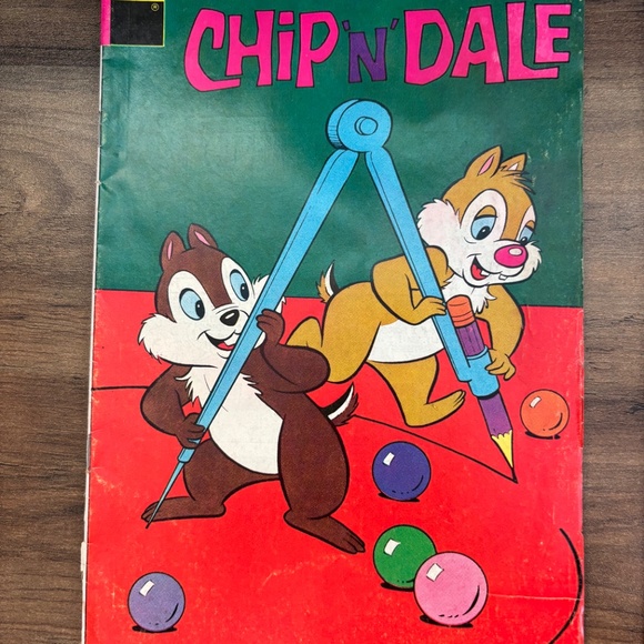 VINTAGE Walt Disney Whitman COMIC BOOKS Chip N Dale , PLUTO, Donald Duck & Daisy - Picture 3 of 9